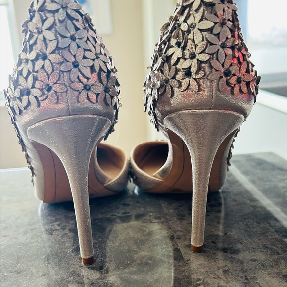 Shoes - Picture 2 of 2